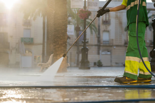 Best Oil Spill Cleanup  in Desnso, CA